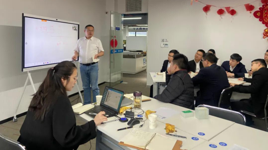 2021年度华东事业部月度经营分析暨项目评审会议隆重召开！